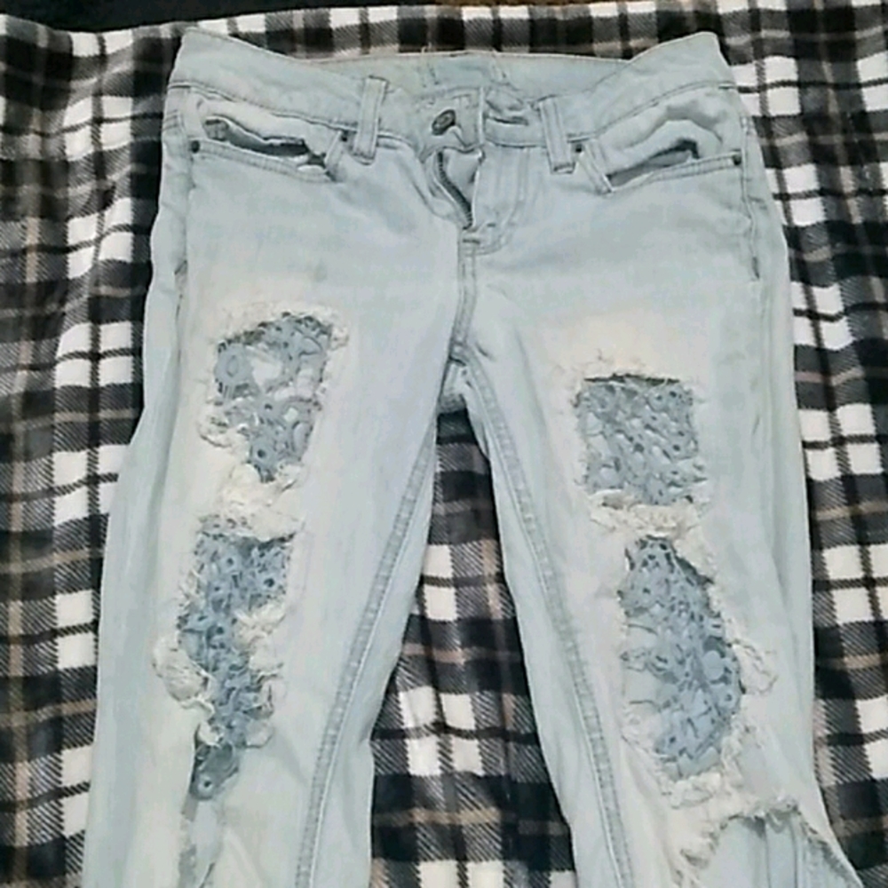 Ripped/laced pants